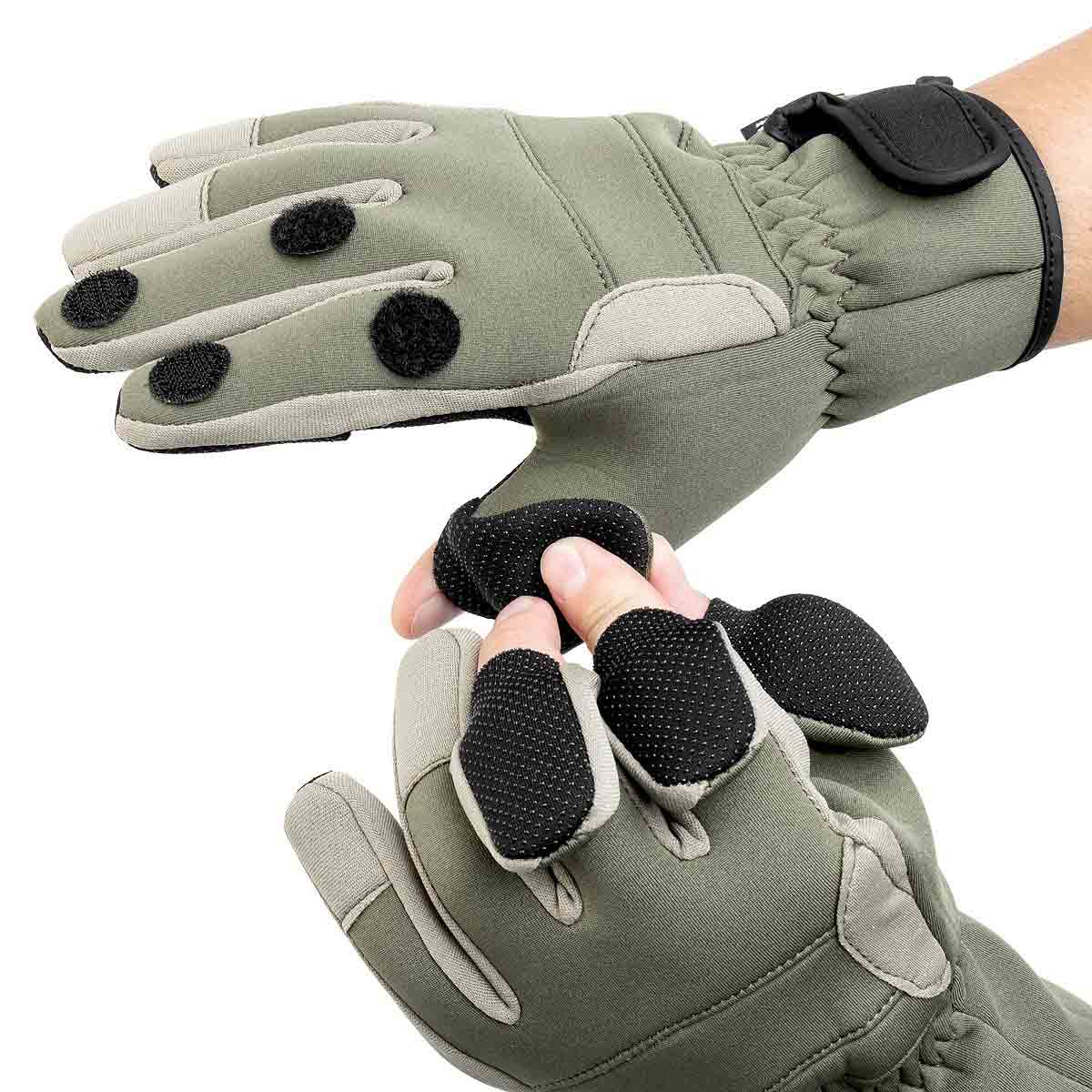Each Neoprene Ice Fishing Waterproof Glove has three slit fingers providing maximum comfort